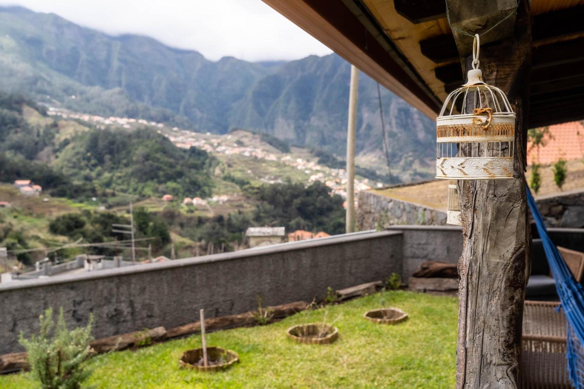 Вилла Madeira Bird House - House In The Mountains With Garden Сан-Висенти Экстерьер фото